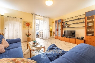 zoom immagine (Appartamento 51 mq, soggiorno, 1 camera, zona Gallipoli - Centro)