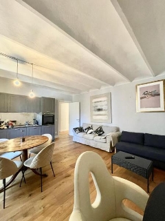 zoom immagine (Appartamento 70 mq, soggiorno, 1 camera, zona Centro Oltrarno / Santo Spirito / San Frediano)