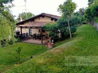 zoom immagine (Casa singola 290 mq, soggiorno, 4 camere, zona Castell'Arquato)