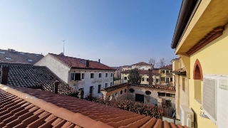 zoom immagine (Appartamento 55 mq, 1 camera, zona Cittadella - Centro)